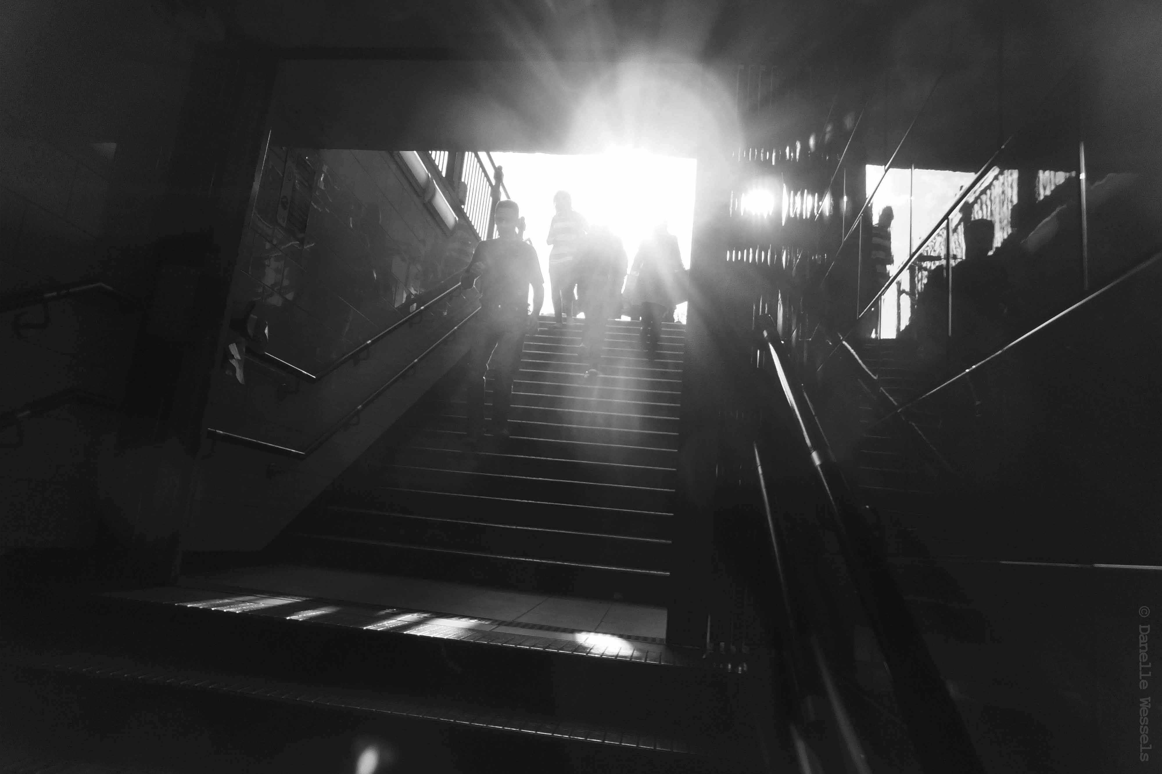 Nottinghill Tube (2c_ii)