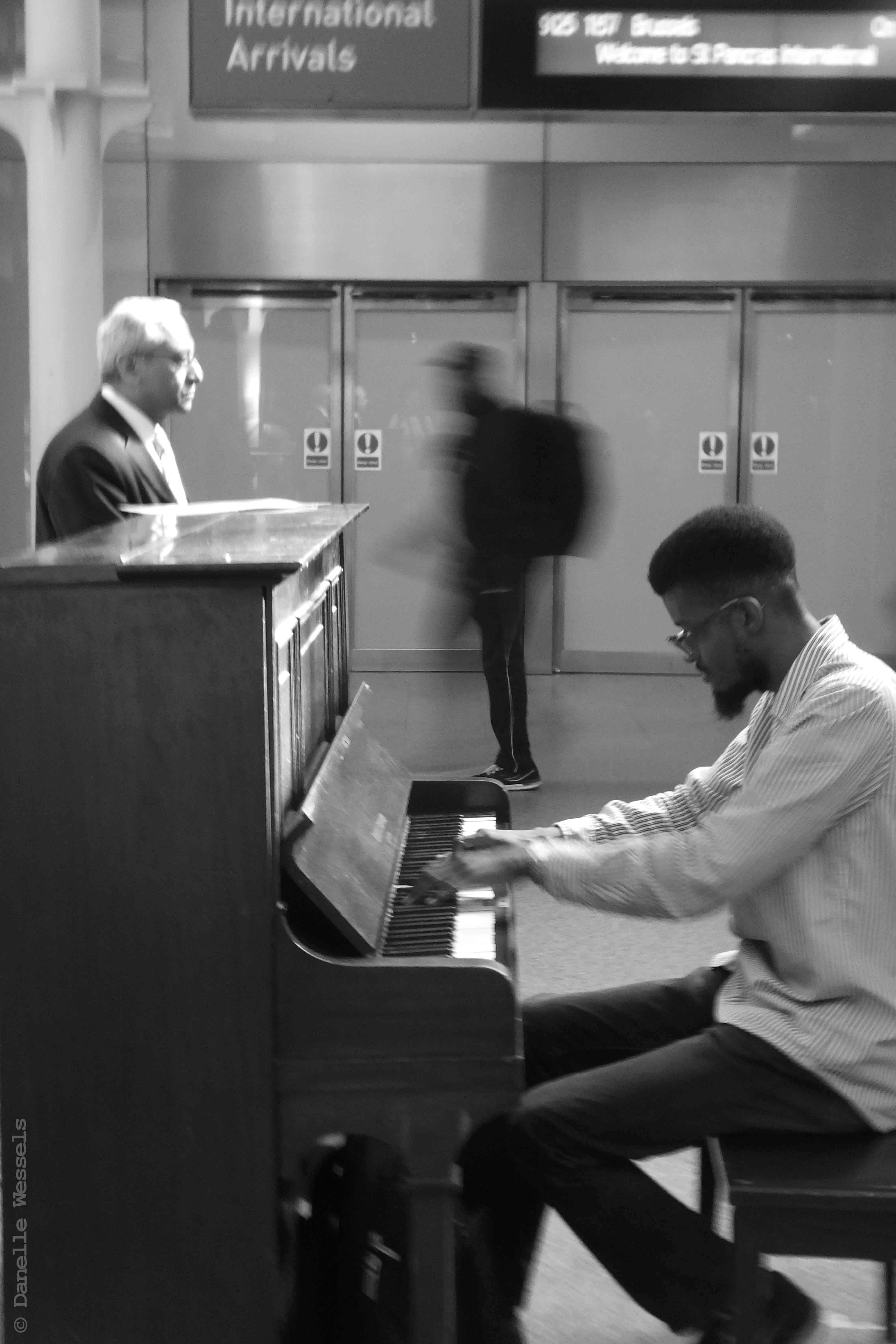 St.Pancras Piano, player detail